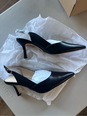 Rilista Classic Black Pointed Slingback Heels